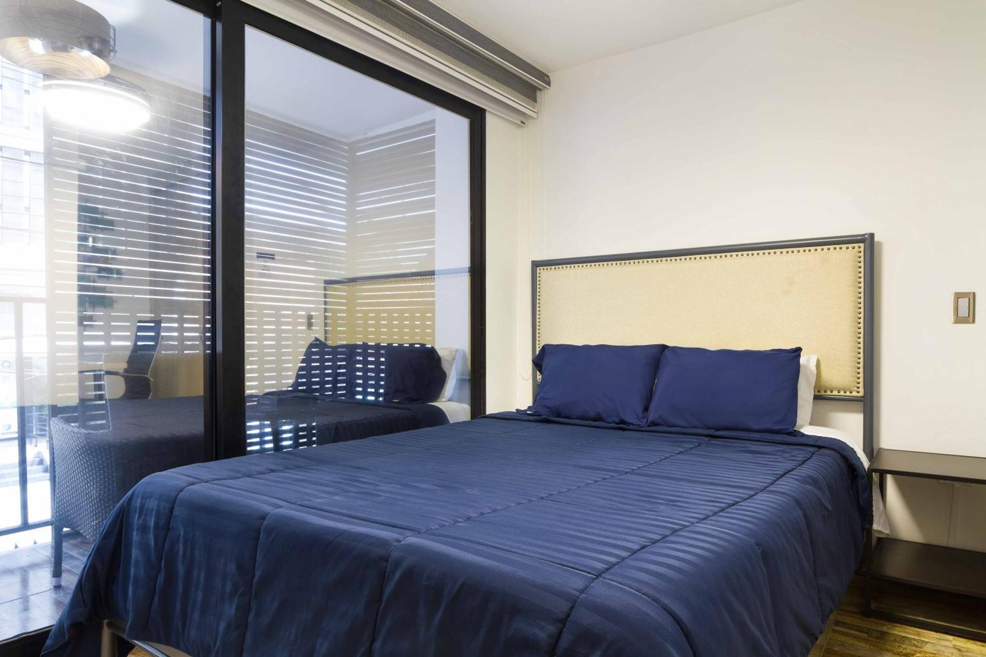 Miracle Aparthotel Medellin Ngoại thất bức ảnh
